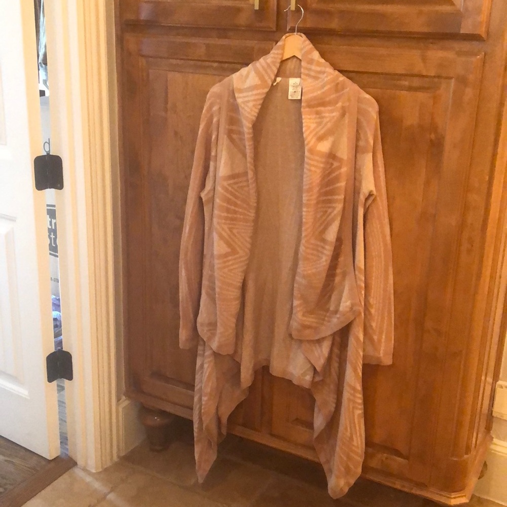 Anthropologie Moth Cape, Poncho, Wrap long sleeved